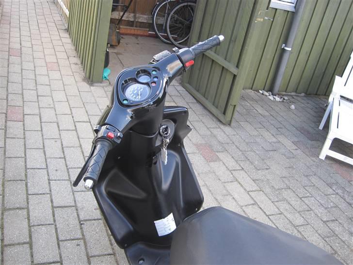 Yamaha Jog R Solgt billede 4