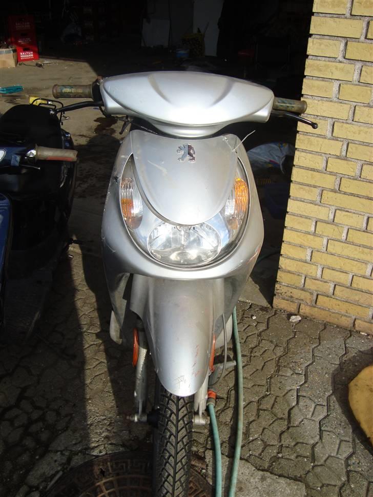 Peugeot looxor billede 2