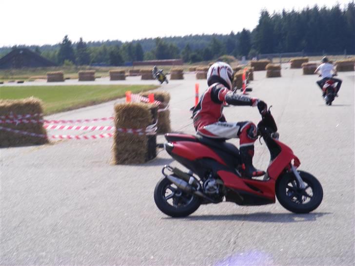 Yamaha Jog RR Lc #83 SOLGT! billede 7