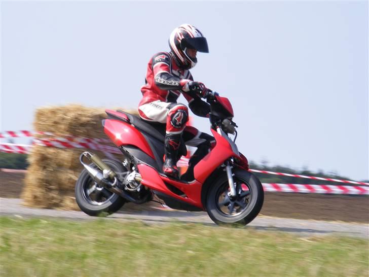 Yamaha Jog RR Lc #83 SOLGT! billede 8