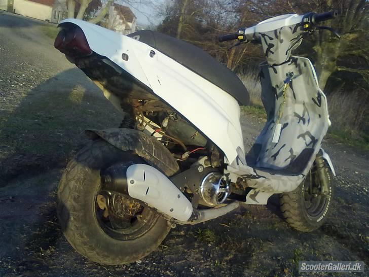 PGO Hot 50 billede 4