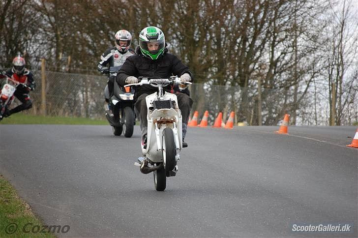 Yamaha Jog Evo2 Lc (SOLGT) billede 19