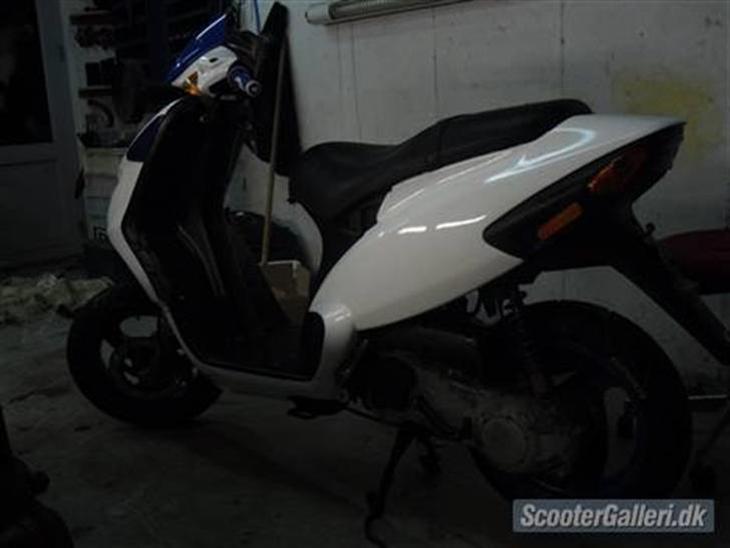 {{currentPhoto.altText}} billede {{currentPhoto.number}}