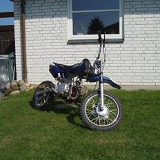 Lifan 110cc dirt bike 