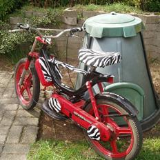 Vespa Bravo [ Død ]