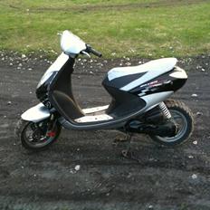 Peugeot vivacity sport