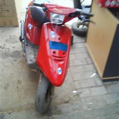 Yamaha jogrox lc solgt