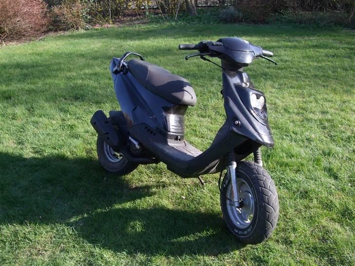 PGO Hot 50 - (Dannis) PMX VS (Basses) Hot 50 billede 1