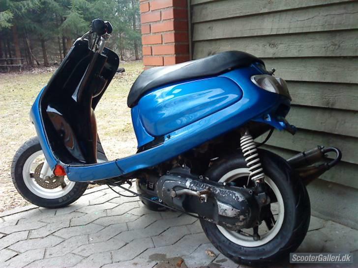 Yamaha Jog Space billede 3