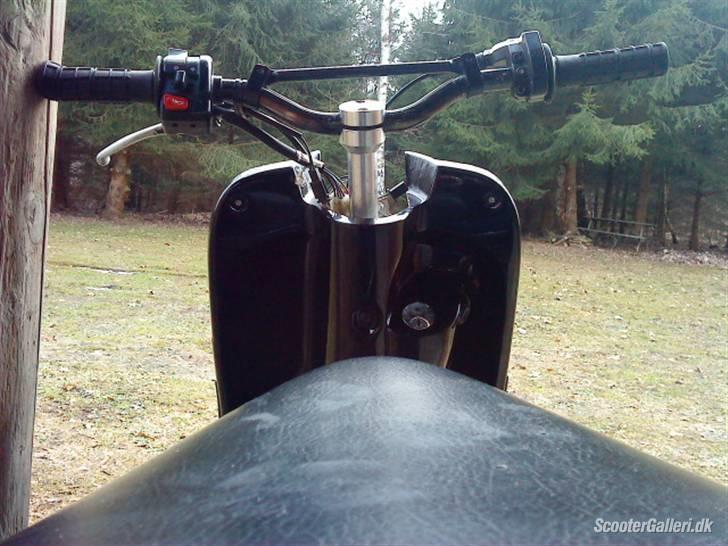 Yamaha Jog Space billede 5