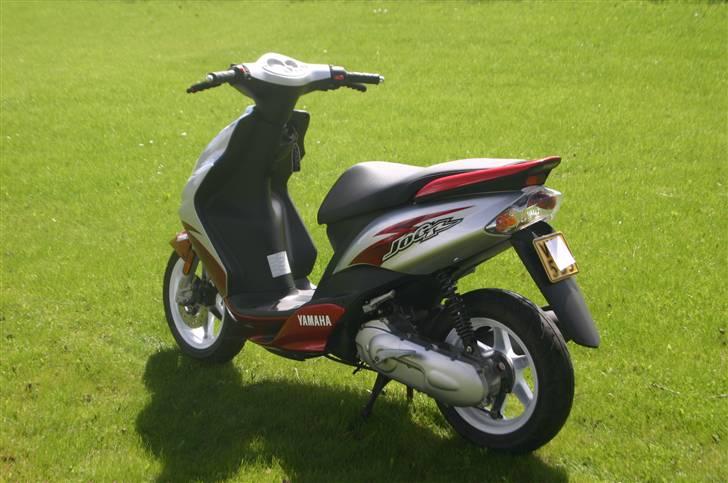 Yamaha Jog R SOLGT - Billedet er taget den 2. Maj 2010! billede 13