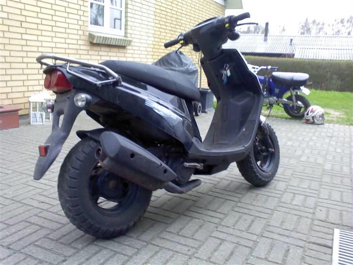 PGO Hot 50 Givet væk billede 5