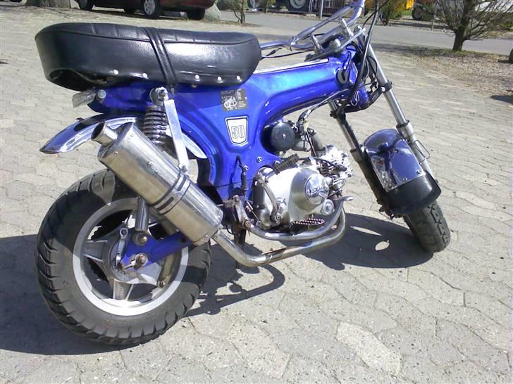 Skyteam Dax SOLGT billede 6