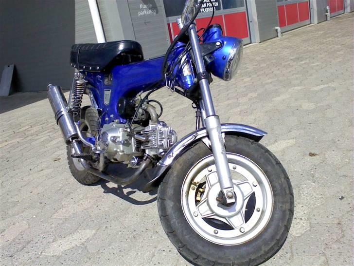 Skyteam Dax SOLGT billede 7