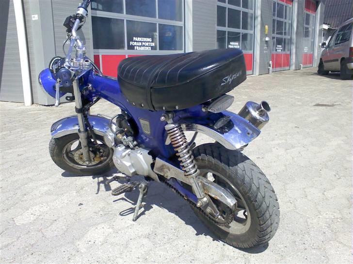 Skyteam Dax SOLGT billede 8