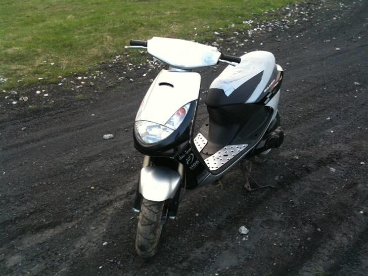 Peugeot vivacity sport billede 1