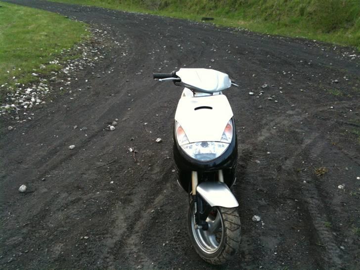 Peugeot vivacity sport billede 7