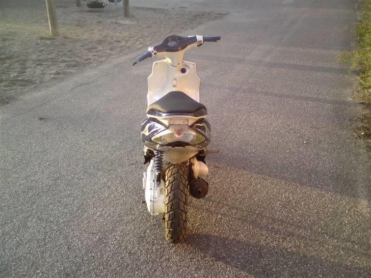 Yamaha Jog R billede 3