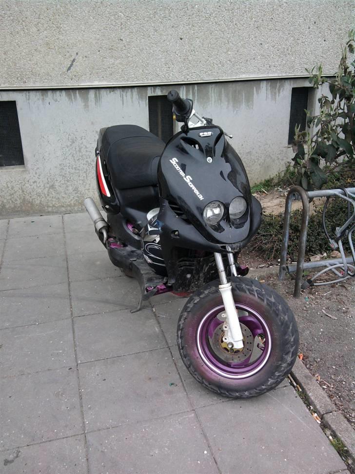 PGO PMX naked(TOTALT SKADET) billede 4