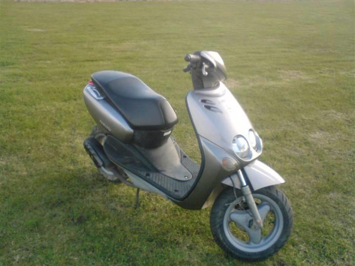 Yamaha Neos billede 8