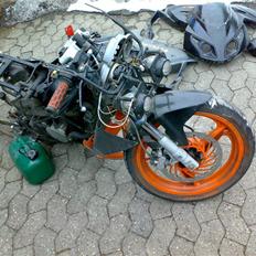 Rieju RS2 Matrix [ Projekt ]