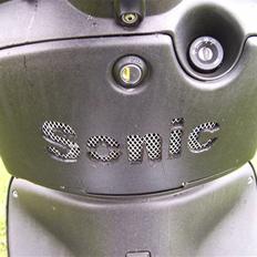 Aprilia Sonic ( SOLGT )