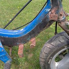 Yamaha fz neo's solgt