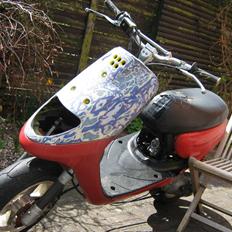 Yamaha Jog Space'r (solgt)