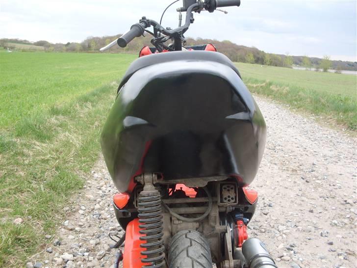 Aprilia Sonic LC- solgt - udspartling af baglyte, røvplade og heksbøjle, se evt fotoalbum billede 4