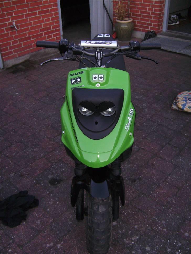 PGO Hot 50 (SOLGT) billede 1