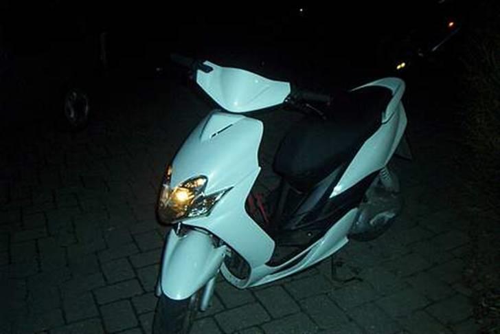Yamaha jog  billede 1