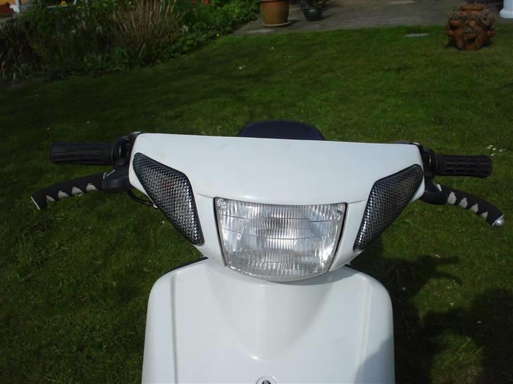 Yamaha Jog Artistic Special - Carbon glas. billede 9