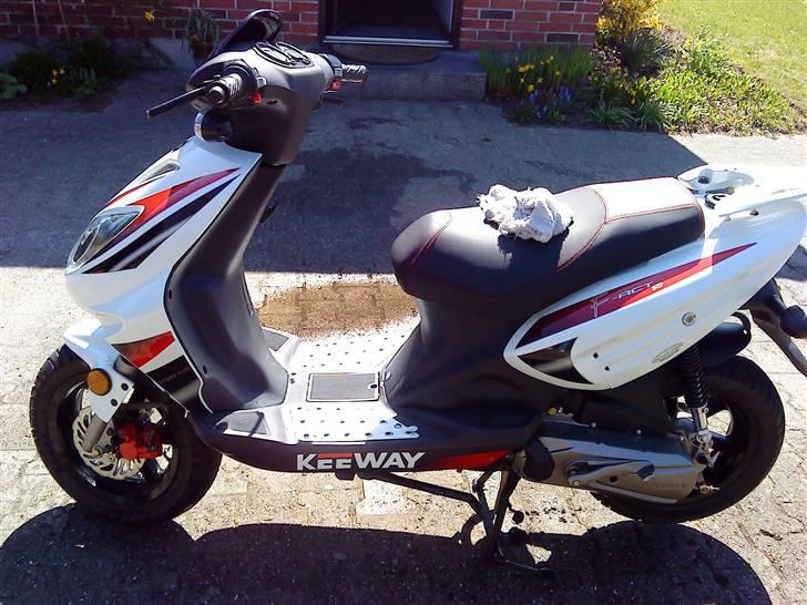 Keeway F-act SOLGT billede 4