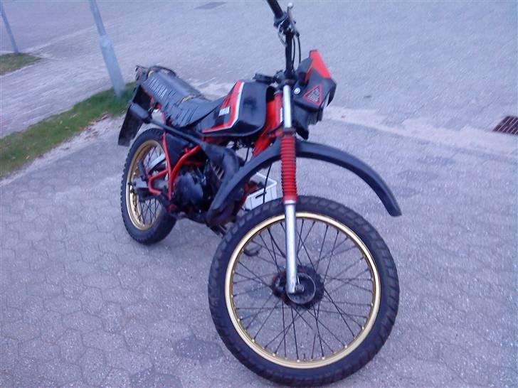 Yamaha DT 50 MX *STJÅLET* - Sådan ser den ud.  billede 1