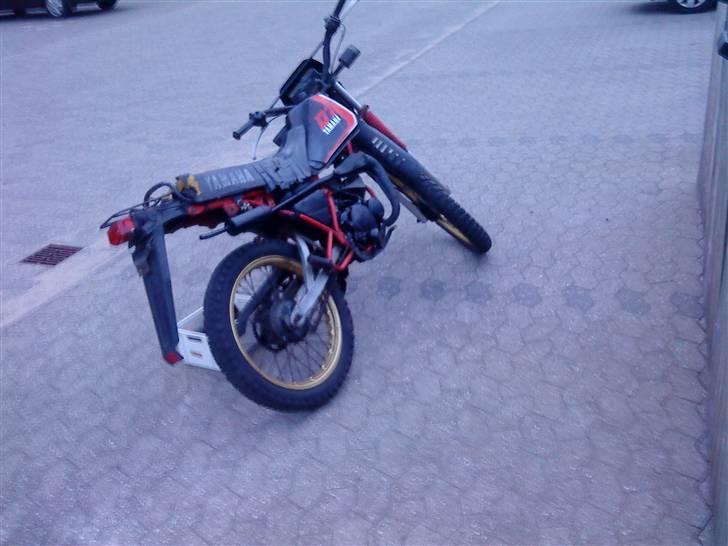 Yamaha DT 50 MX *STJÅLET* - Bagskørmen er fjernet nu, det var 1. dag billede 4