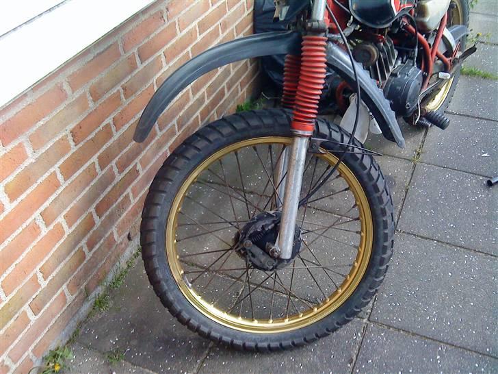 Yamaha DT 50 MX *STJÅLET* - 21" forhjull billede 5