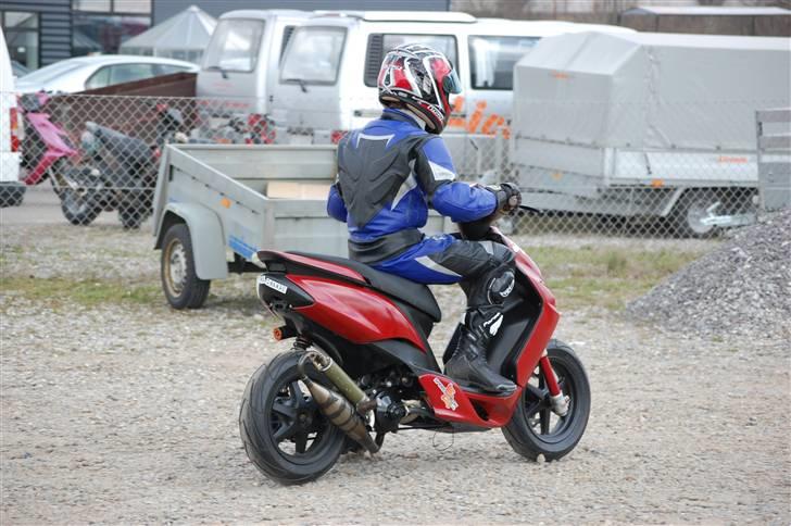 Yamaha jog R Lc 7T - Tak til cozmo for billedet! billede 2