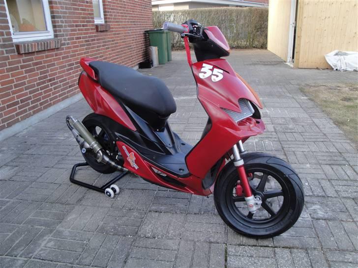 Yamaha jog R Lc 7T billede 8