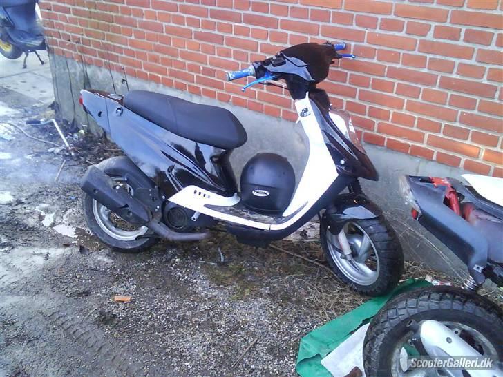 PGO hot 50 solg 4000 billede 4