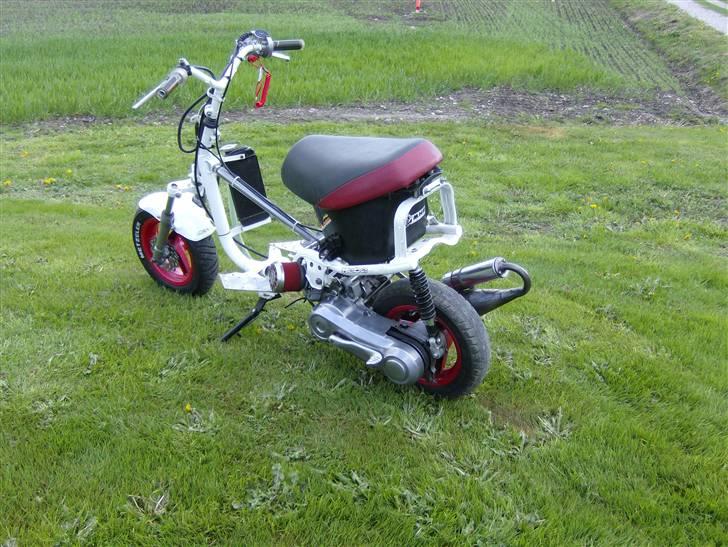 Yamaha Jog TS 7 LC billede 2