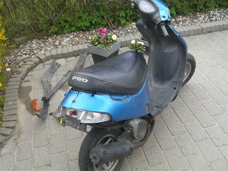 PGO Comet - Mangler lige glassene. billede 3