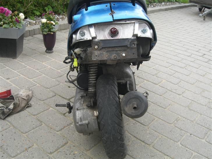 PGO Comet - Der kan man se det er skævt. billede 5