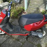 Aprilia sonic GP (VÆK)