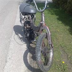 PGO fz50 (smidt ud )
