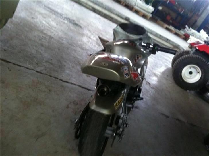 PGO galaxy 50cc - Det er så min pocketbike den kan ca. kører 60km  målt med scooter   billede 9