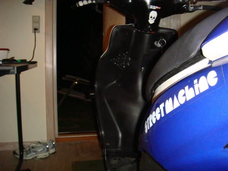 Yamaha Jog RR TS (SOLGT) billede 9