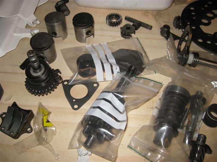 Suzuki RMX billede 9