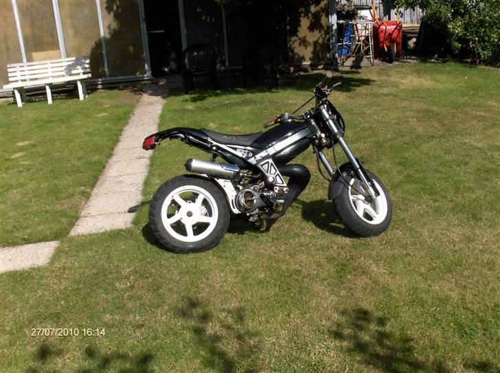 Suzuki street magic solgt billede 2