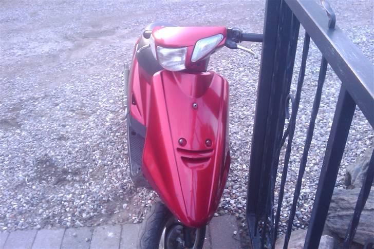 Yamaha jog as ( SOLGT )lille lyn billede 2