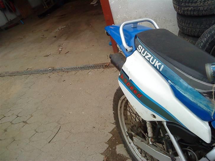 Suzuki Rmx LC DD FISSE MAGNET - NYT! billede 16